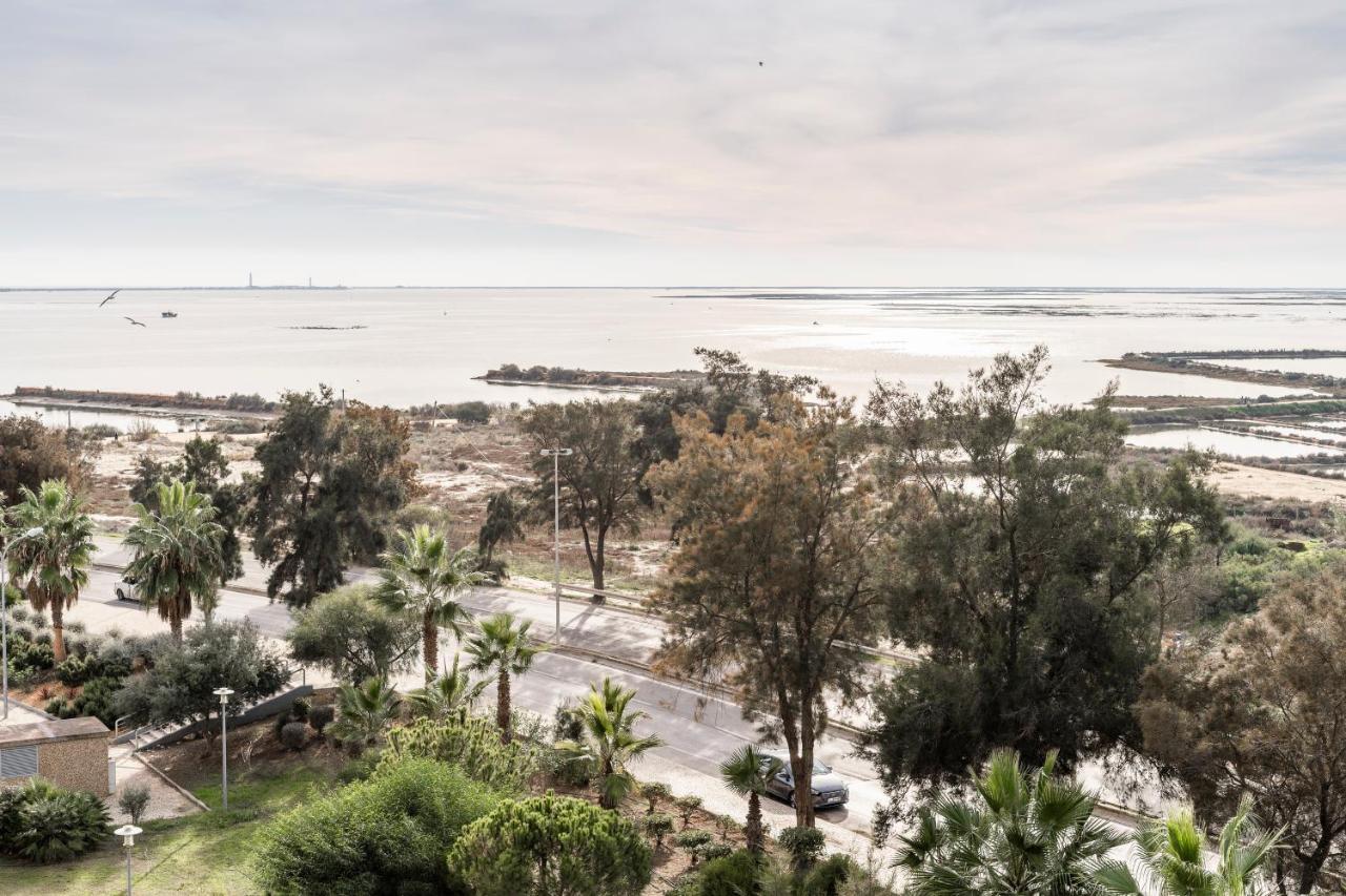 Oceanfront: Luxury Spectacular Sea Views And Pool Daire Olhão Dış mekan fotoğraf
