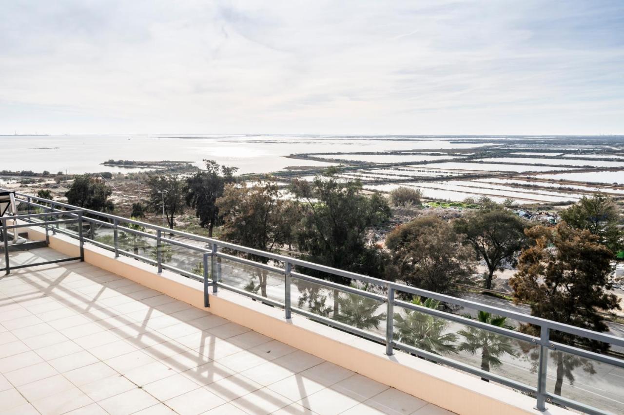 Oceanfront: Luxury Spectacular Sea Views And Pool Daire Olhão Dış mekan fotoğraf