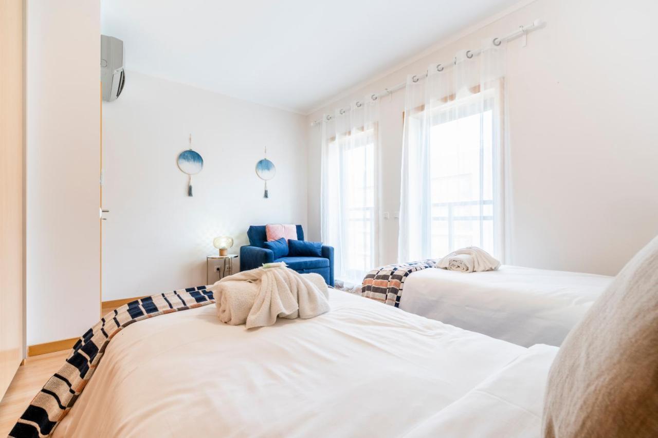Oceanfront: Luxury Spectacular Sea Views And Pool Daire Olhão Dış mekan fotoğraf