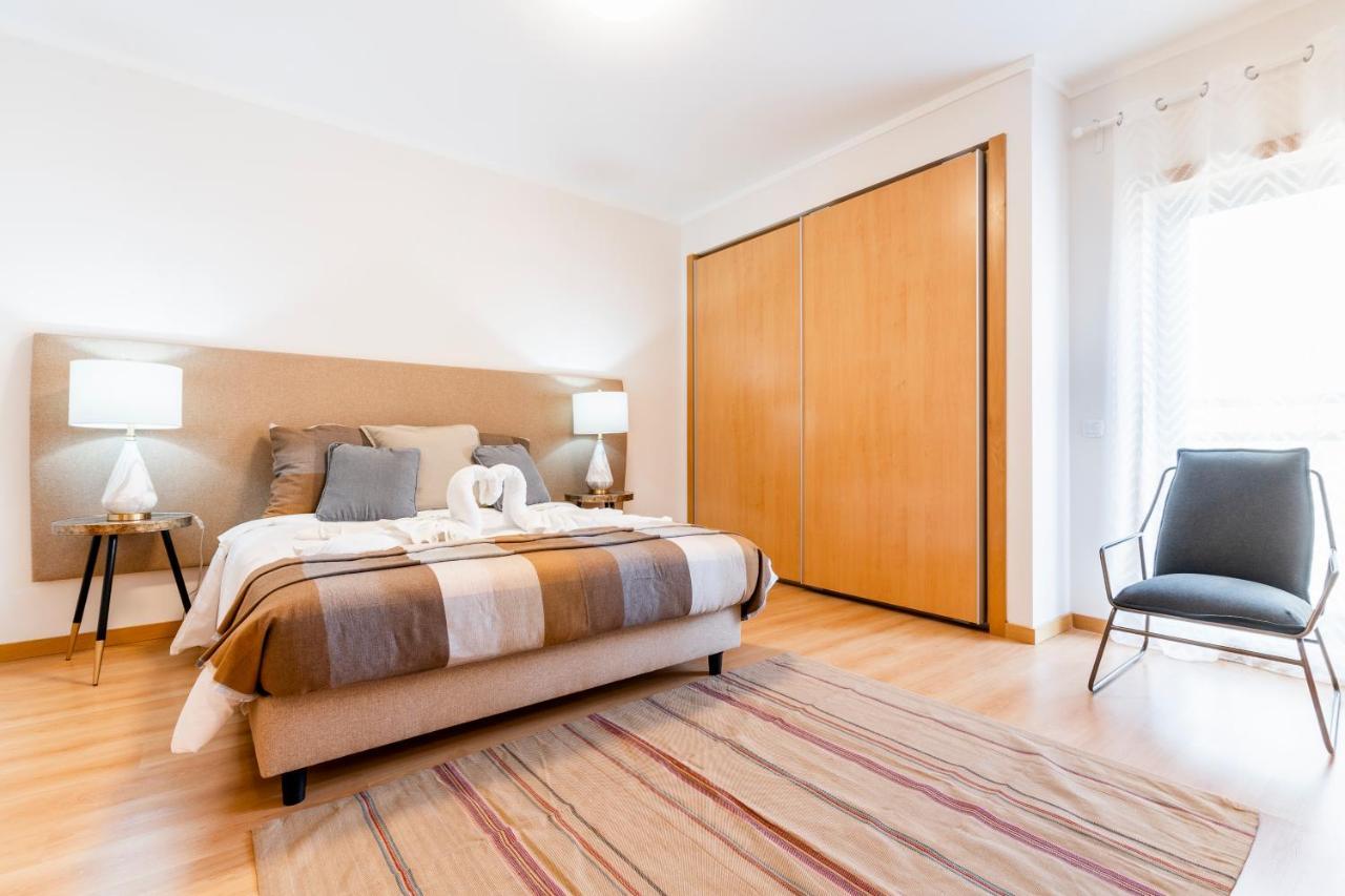 Oceanfront: Luxury Spectacular Sea Views And Pool Daire Olhão Dış mekan fotoğraf